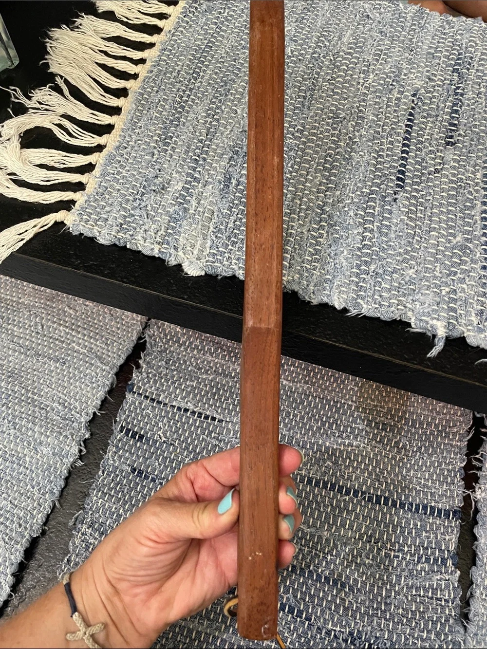 Vintage Wooden Handled Homemade Bread Knife.- Brown 15 in long. 9 in blade.